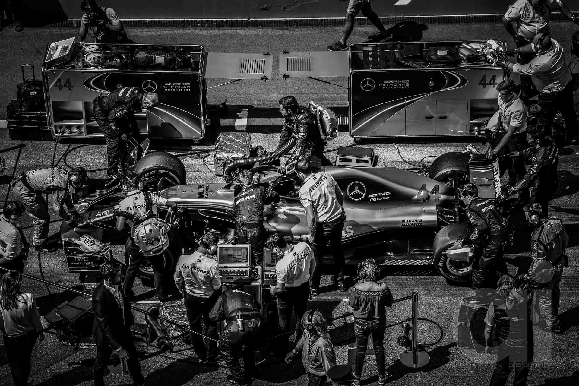 Formula 1 season 2018 in monochrome